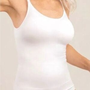 Shapermint Essentials White Scoop Neck Cami L NWT Large